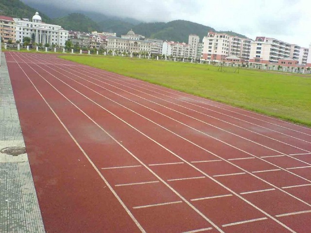 橡膠跑道怎樣才能分析質量標準？